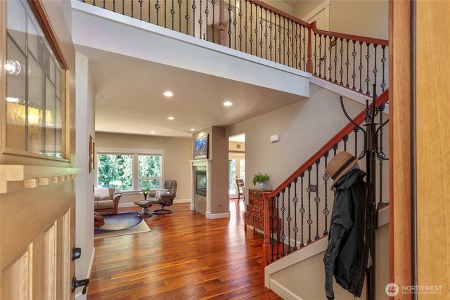 1956 NE Trail Way, Poulsbo, WA 98370