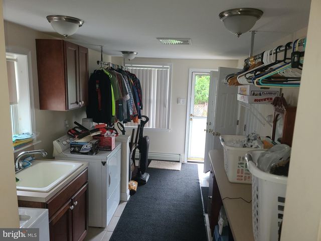 49 TWIST DR, Southampton, PA 18966