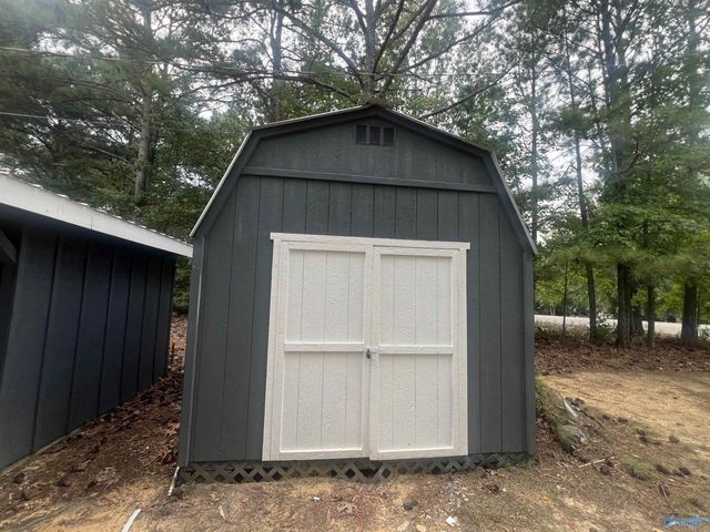 100 County Road 646, Cedar Bluff, AL 35959