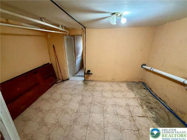 968 West Tilghman Street, Allentown City, PA 18102