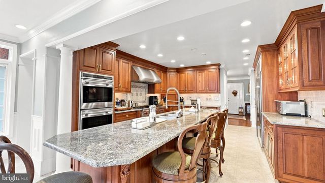 770 LEWIS LN, Ambler, PA 19002