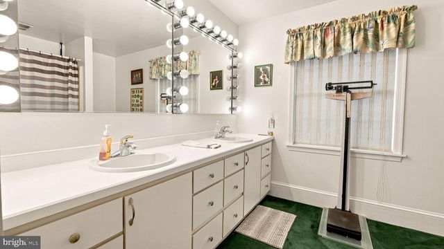 770 LEWIS LN, Ambler, PA 19002