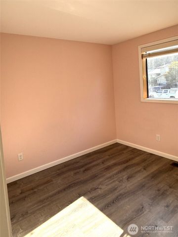 18604 131st Avenue SE, Renton, WA 98058