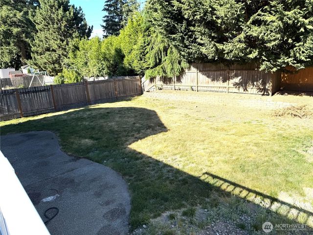 18604 131st Avenue SE, Renton, WA 98058