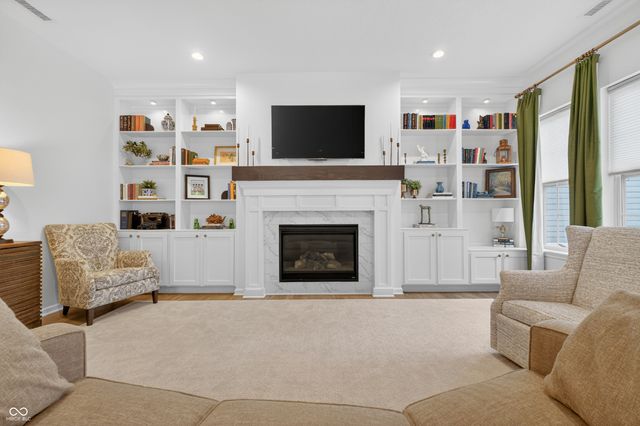 15432 Heatherbank Drive, Westfield, IN 46074