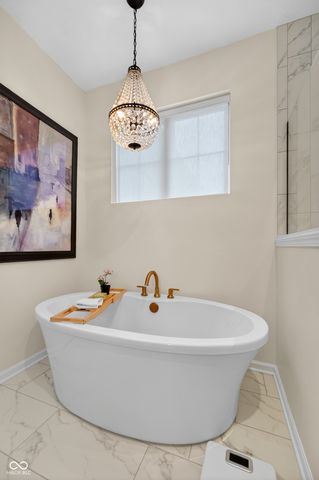 15432 Heatherbank Drive, Westfield, IN 46074