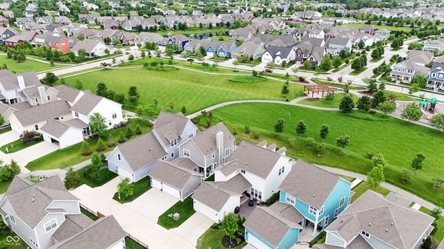 15432 Heatherbank Drive, Westfield, IN 46074