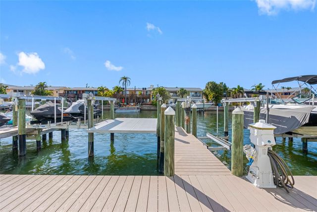 604 SEA COURT, Dunedin, FL 34698