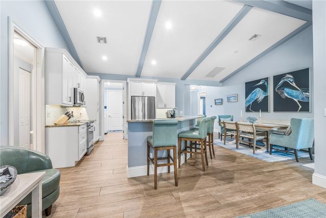 605 Bridgewater Lane SW, Vero Beach, FL 32962