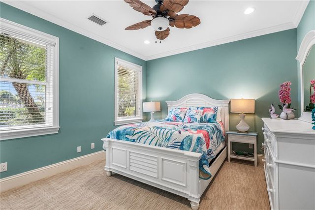 605 Bridgewater Lane SW, Vero Beach, FL 32962