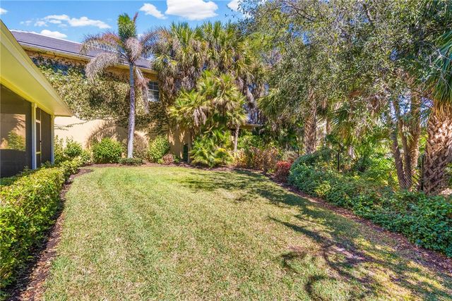 605 Bridgewater Lane SW, Vero Beach, FL 32962