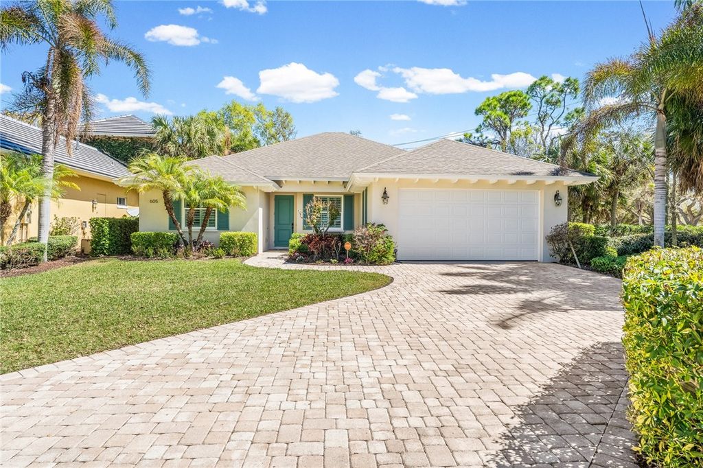 605 Bridgewater Lane SW, Vero Beach, FL 32962
