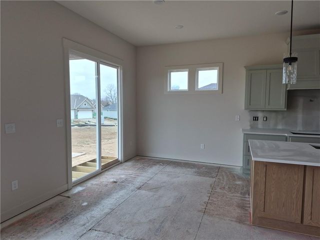 4538 145th Terrace, Basehor, KS 66007