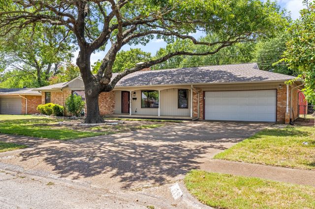 619 Kingston Drive, Irving, TX 75061