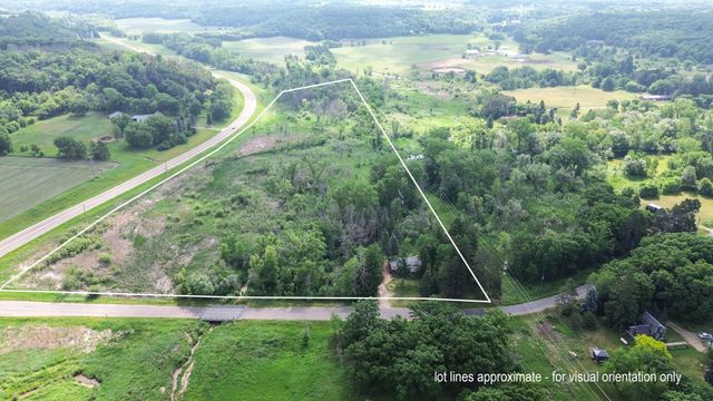 N8514 850th Street, River Falls, WI 54022