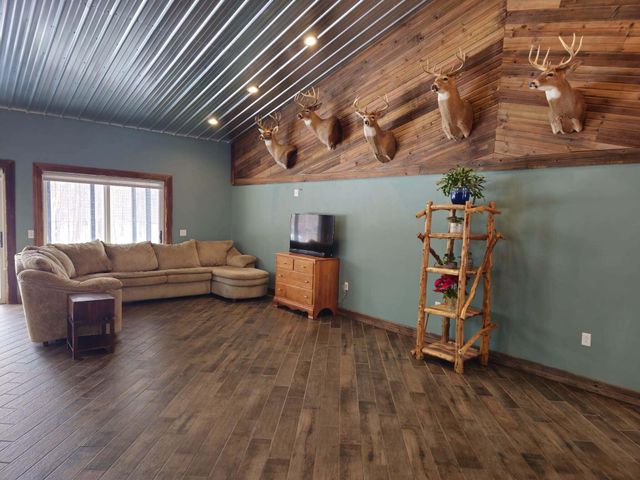 6635 E Chicago Road, Moscow Twp, MI 49250