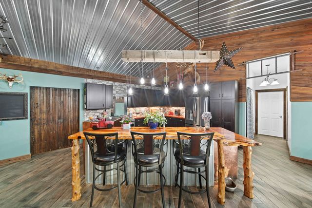 6635 E Chicago Road, Moscow Twp, MI 49250