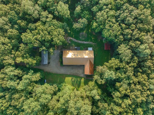 6635 E Chicago Road, Moscow Twp, MI 49250