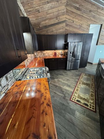 6635 E Chicago Road, Moscow Twp, MI 49250