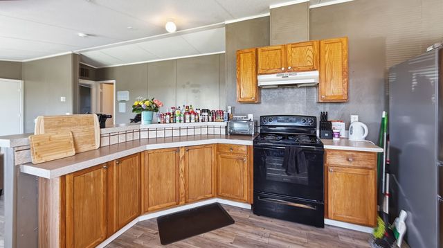 185 Private Road 4437, Rhome, TX 76078