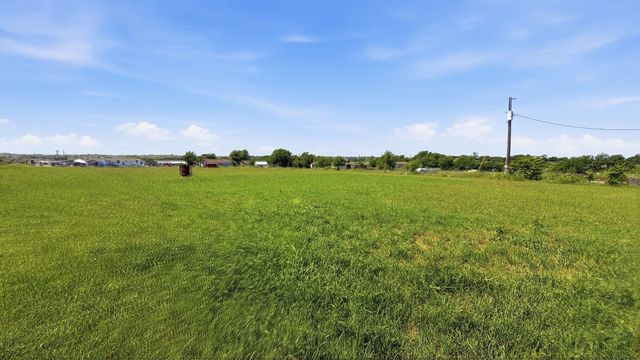 185 Private Road 4437, Rhome, TX 76078