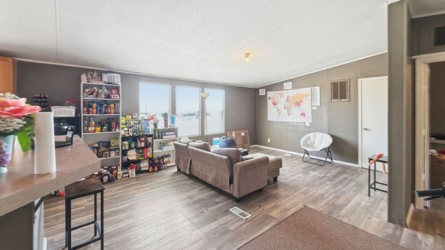 185 Private Road 4437, Rhome, TX 76078