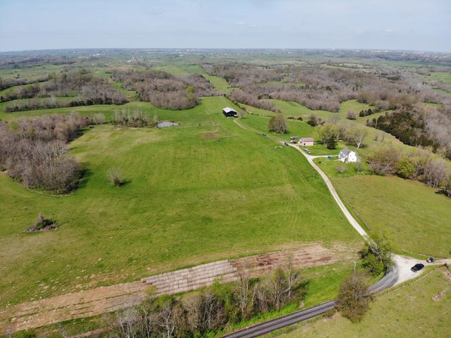 1350 Perry Pike, Mt Sterling, KY 40353