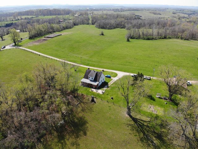 1350 Perry Pike, Mt Sterling, KY 40353