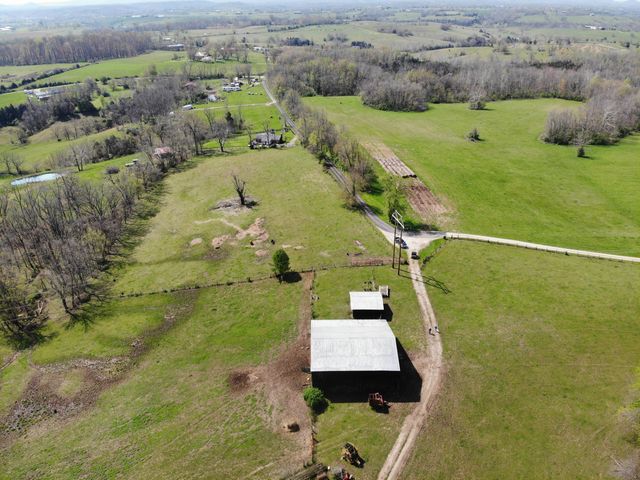 1350 Perry Pike, Mt Sterling, KY 40353