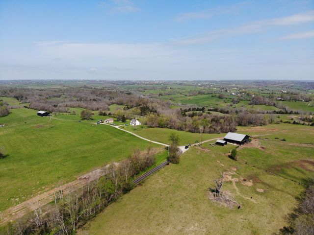 1350 Perry Pike, Mt Sterling, KY 40353