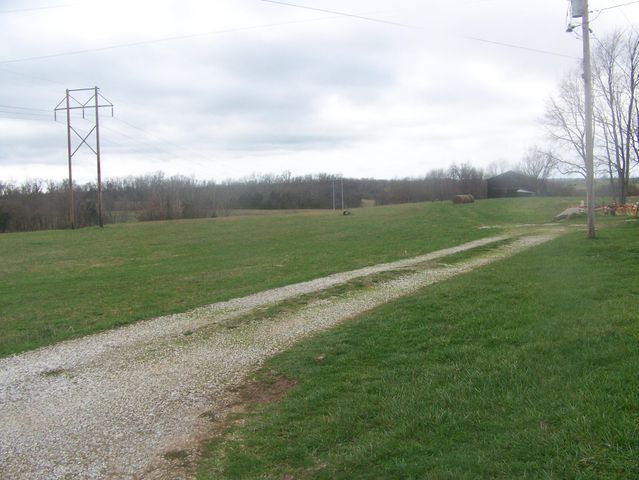 1350 Perry Pike, Mt Sterling, KY 40353