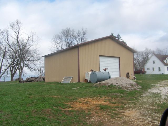 1350 Perry Pike, Mt Sterling, KY 40353