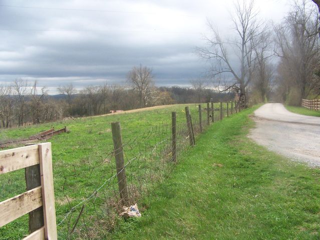 1350 Perry Pike, Mt Sterling, KY 40353