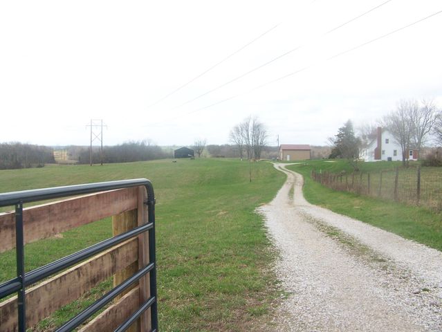 1350 Perry Pike, Mt Sterling, KY 40353