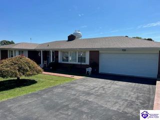 105 Underwood Avenue, Hodgenville, KY 42748