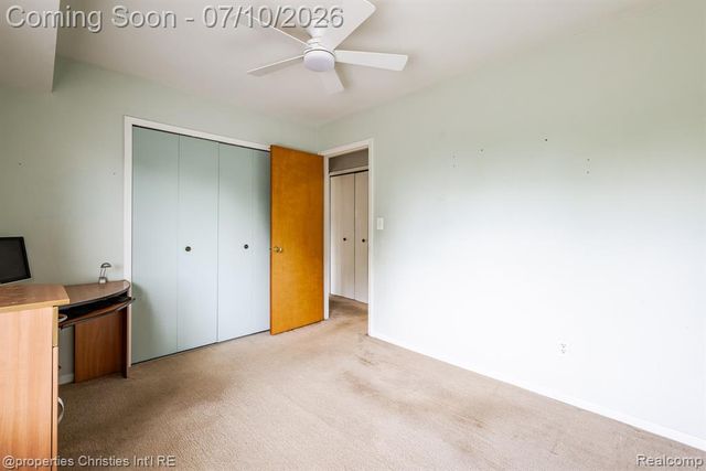 41678 Bedford Drive, Canton, MI 48187
