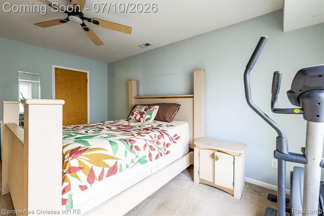 41678 Bedford Drive, Canton, MI 48187