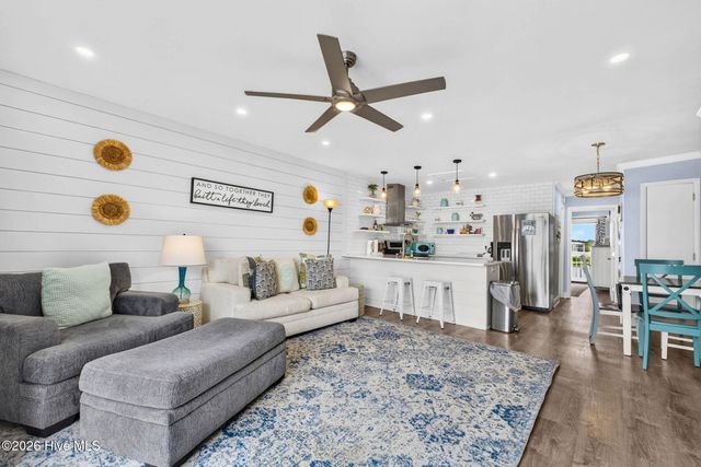 600 Carolina Beach Avenue S 3d, Carolina Beach, NC 28428