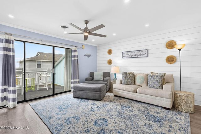 600 Carolina Beach Avenue S 3d, Carolina Beach, NC 28428