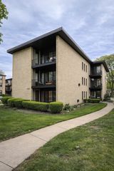 2435 N 76th Court 2w, Elmwood Park, IL 60707