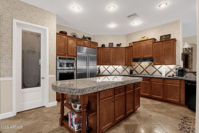 4576 E CAVALRY Drive, Gilbert, AZ 85297