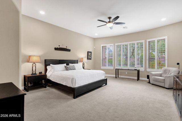 4576 E CAVALRY Drive, Gilbert, AZ 85297
