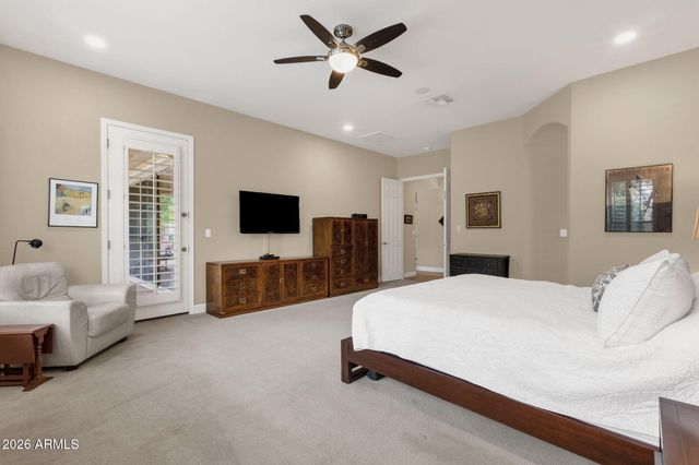 4576 E CAVALRY Drive, Gilbert, AZ 85297