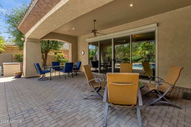 4576 E CAVALRY Drive, Gilbert, AZ 85297