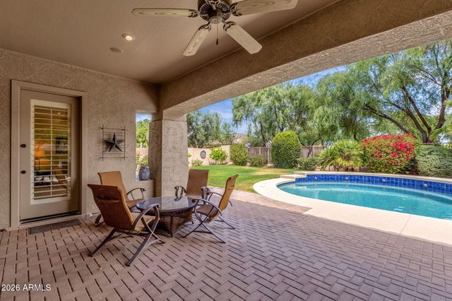 4576 E CAVALRY Drive, Gilbert, AZ 85297