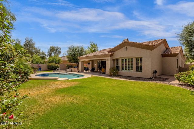 4576 E CAVALRY Drive, Gilbert, AZ 85297