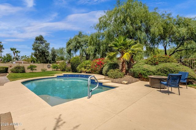 4576 E CAVALRY Drive, Gilbert, AZ 85297