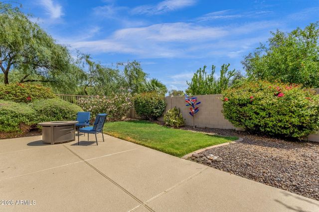 4576 E CAVALRY Drive, Gilbert, AZ 85297