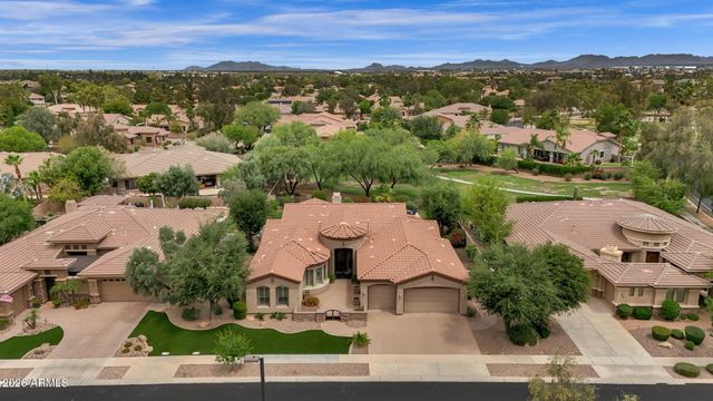 4576 E CAVALRY Drive, Gilbert, AZ 85297