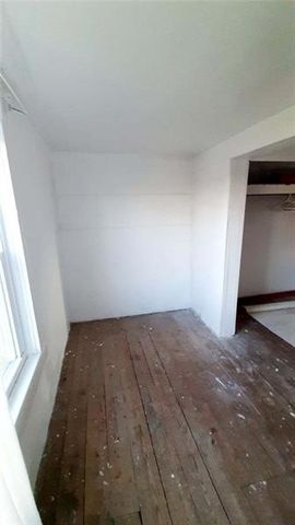 209 Euclid Avenue, Port Marion, PA 15474